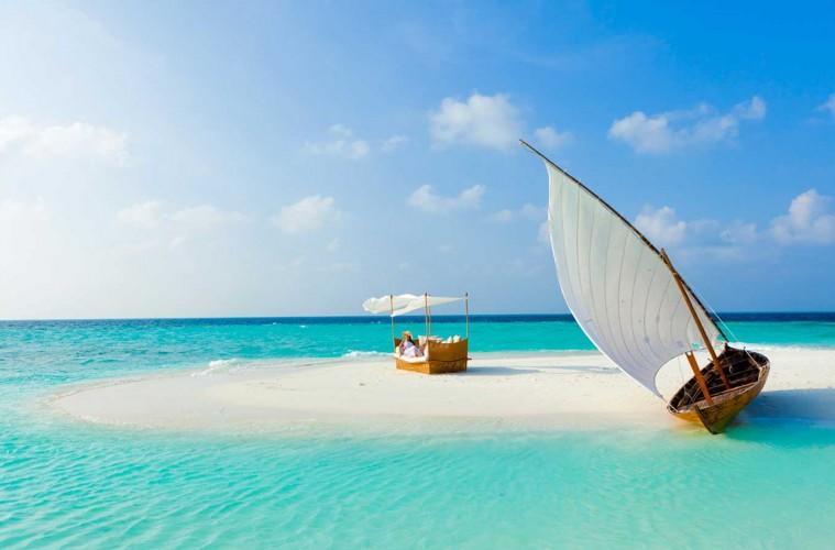 Crown Arena Hotel Hulhumale Bagian luar foto